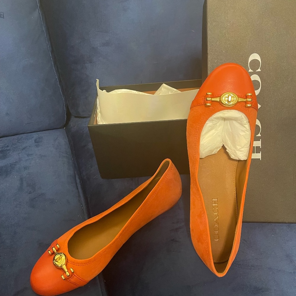 NEW Coach Leila Ballet Suede Orange Flats Size 7.5B